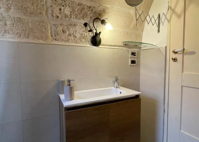 Apartment Antico Granaio Sogliano Cavour